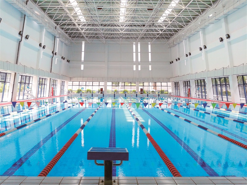 游泳館建筑脫落和濕度有關嗎？